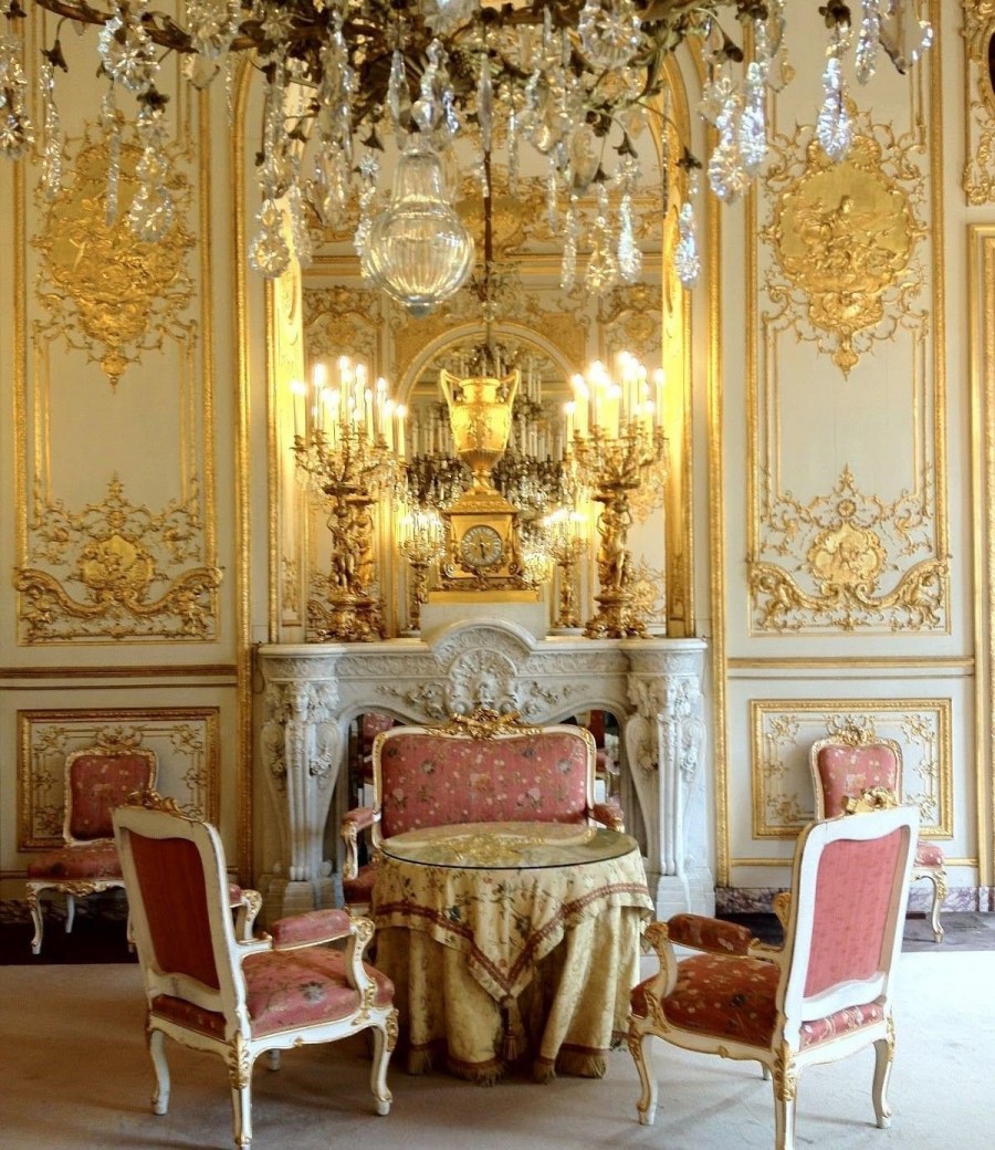 Classic Interior Barocco