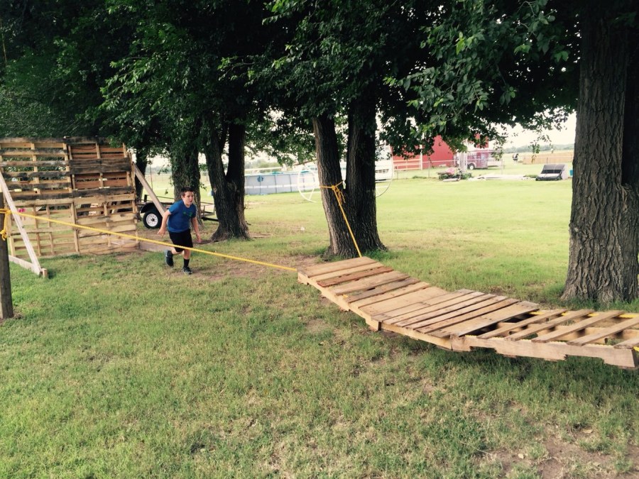 Дорожка с препятствиями для детей