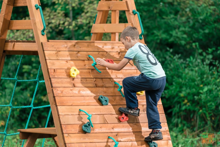Выше всех победа Зарница детская площадка