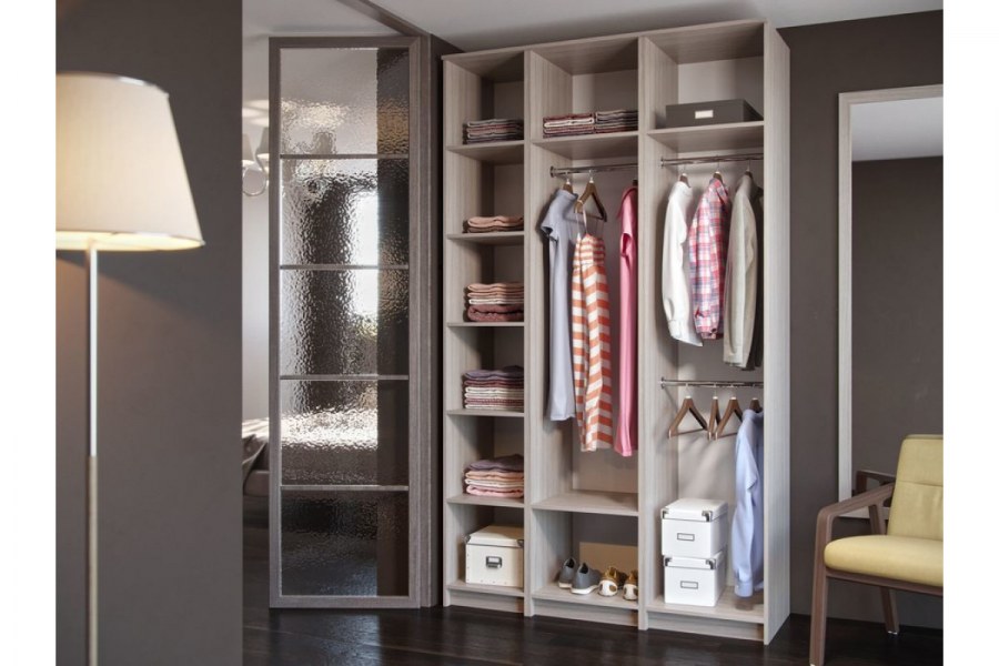 Удобный шкаф для одежды