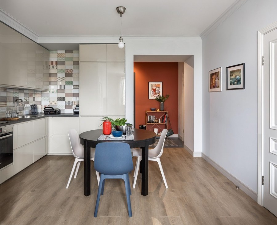 Семья в Сканди квартире