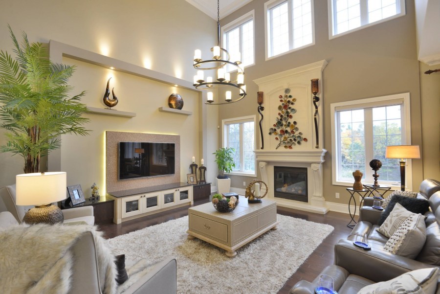 Декор в интерьере гостиной