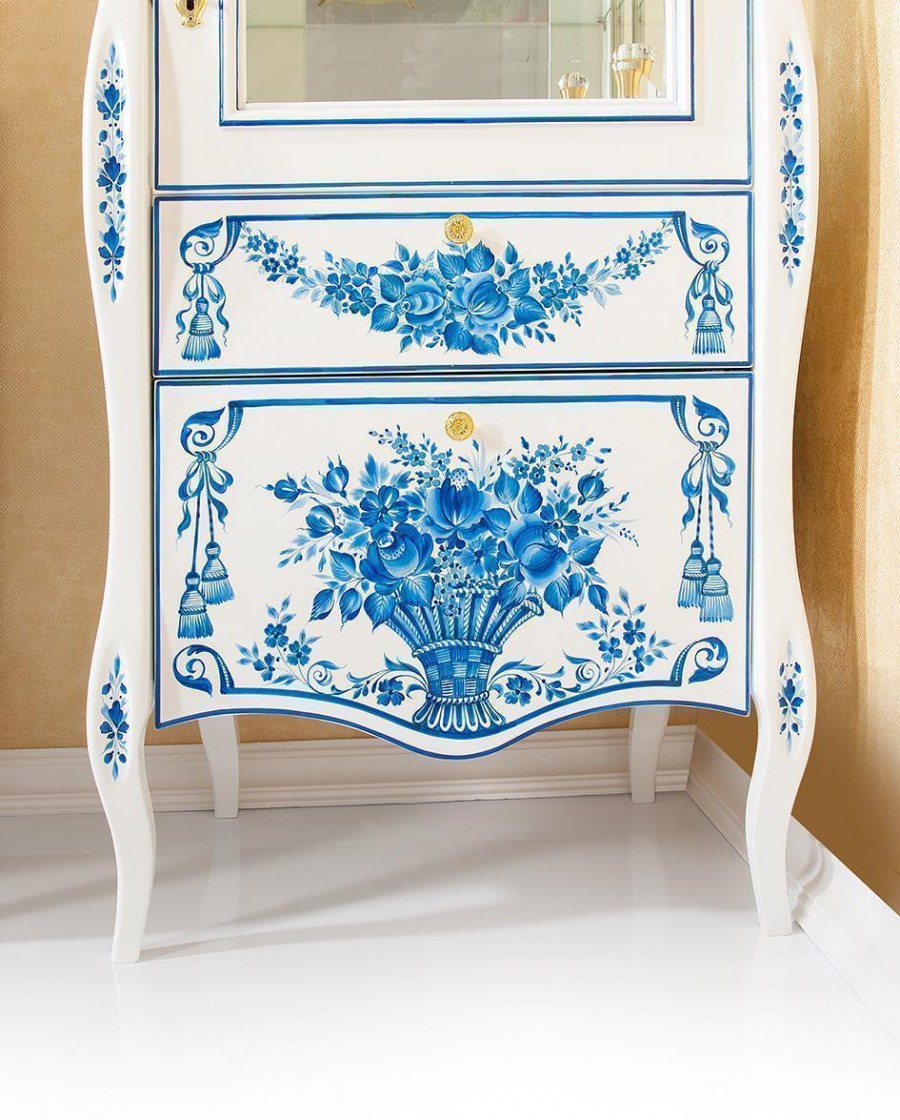 Декоративно прикладное искусство Гжельская роспись