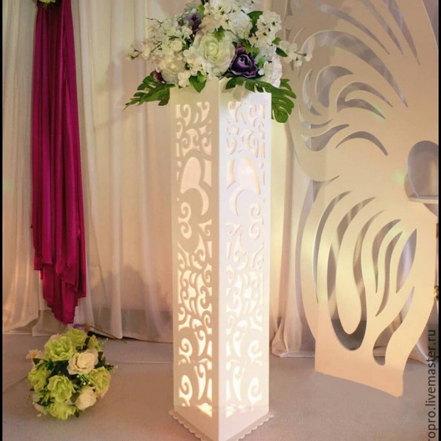 Декоративные колонны на свадьбу