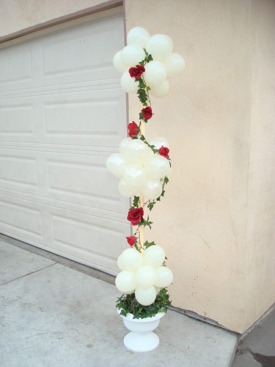 Украшение колонн шарами