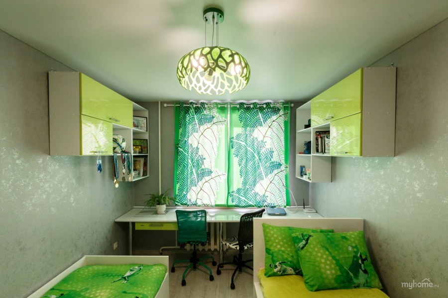 Комната в зелёных тонах в хрущевке