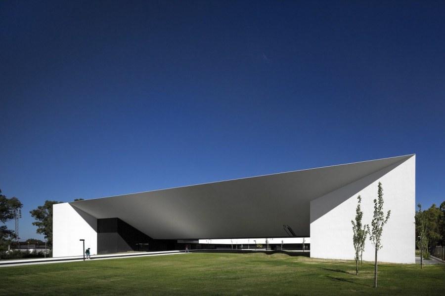 Необычные фасады