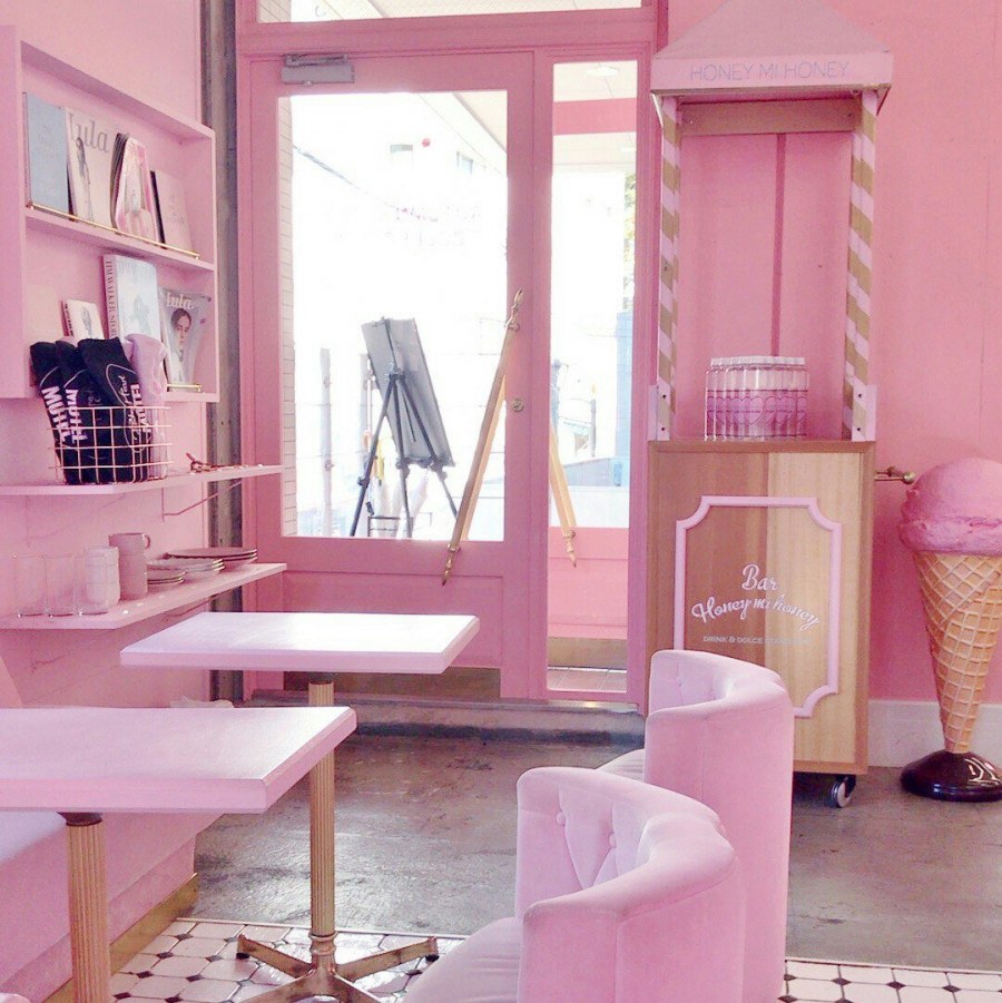 Визуализация розовый интерьер