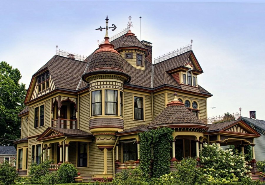 Особняк эркерный