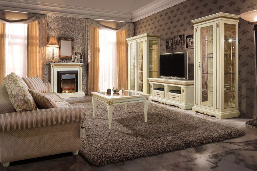 Гостиная Милана Пинскдрев