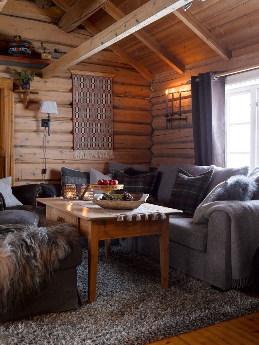 Сруб в стиле Шале