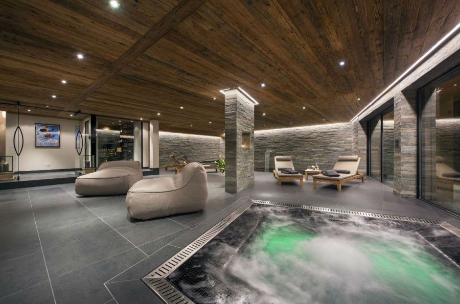 Luxury Alpine Chalet