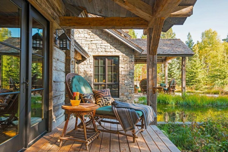 Терраса в деревенском стиле