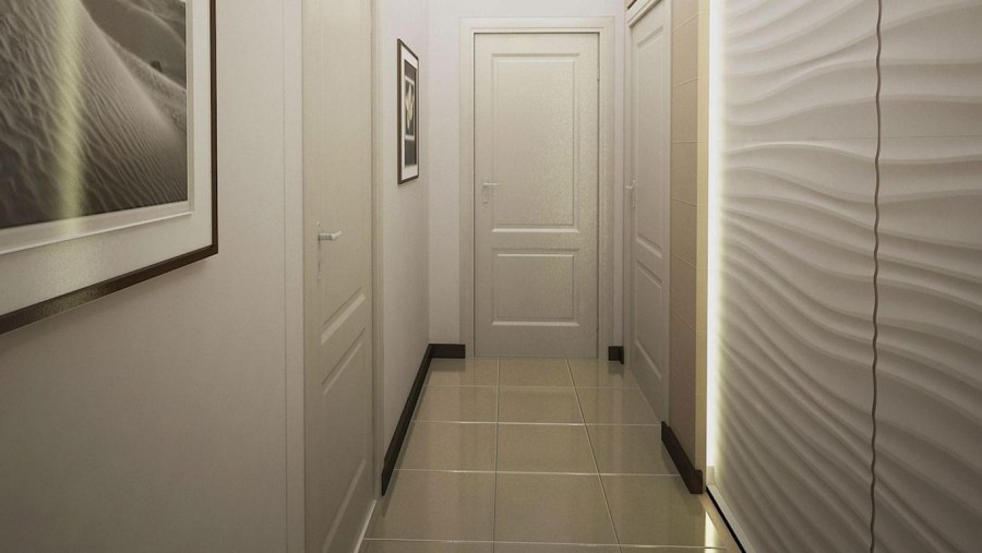 Коридор светлыми панелями