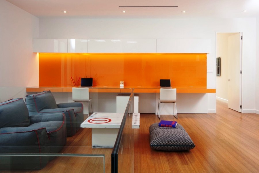 Кухни оранжевого цвета