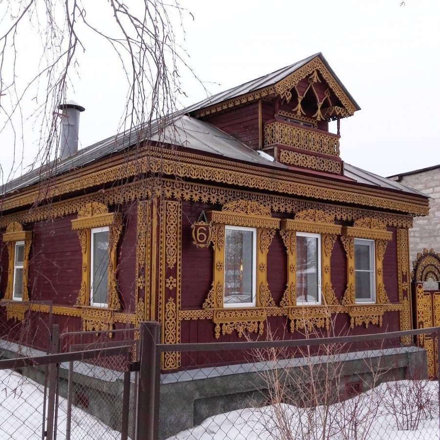 Кирпичный дом в русском стиле