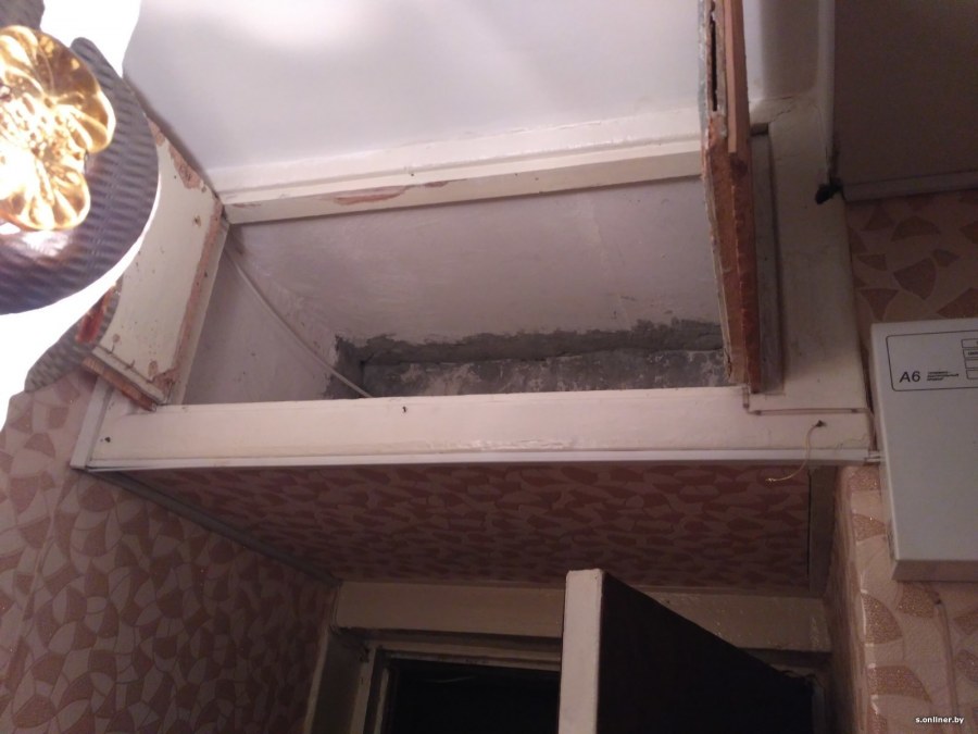 Старый хлам на антресоли