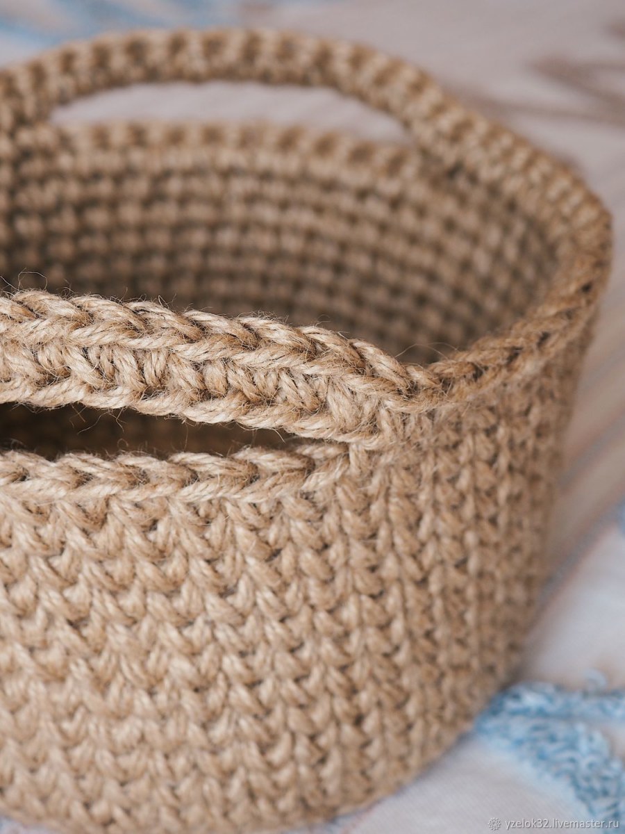 Ракушка из трикотажной пряжи