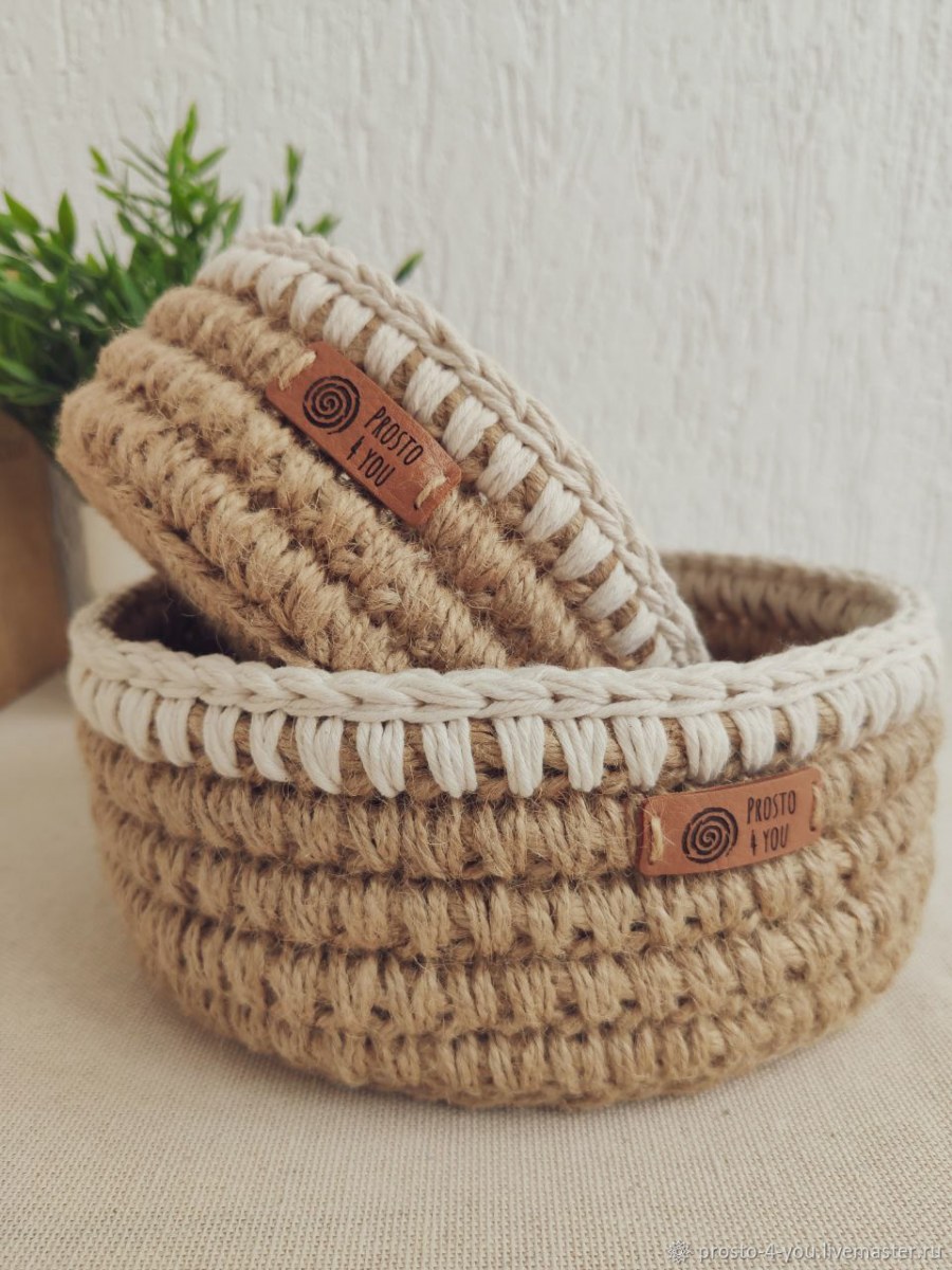 Вязаные корзинки в интерьере