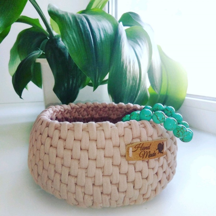 Вязаные корзинки для мелочей