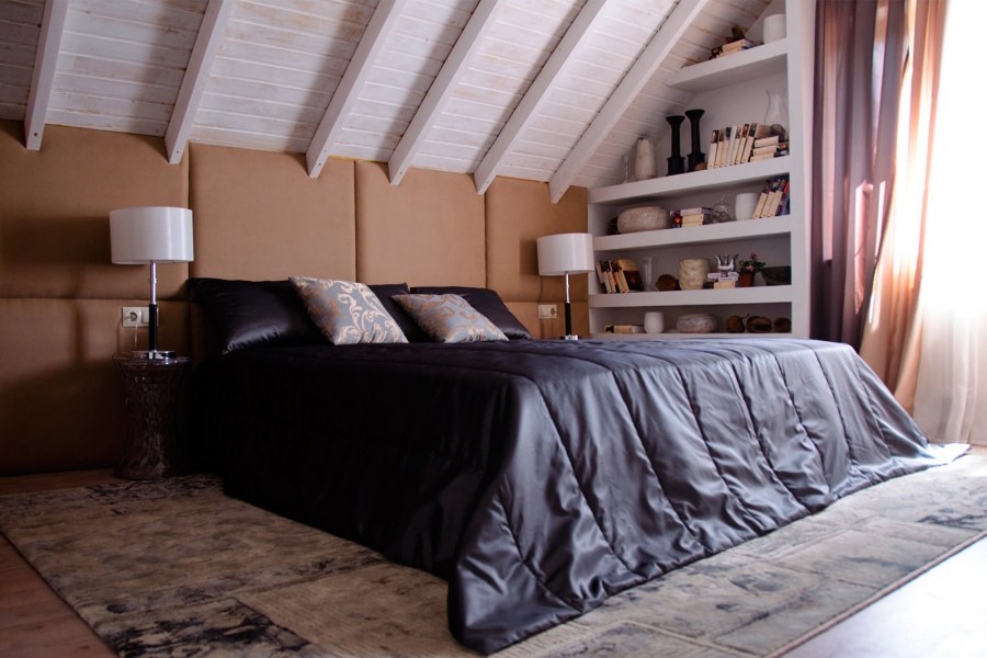 Спальня на мансарде