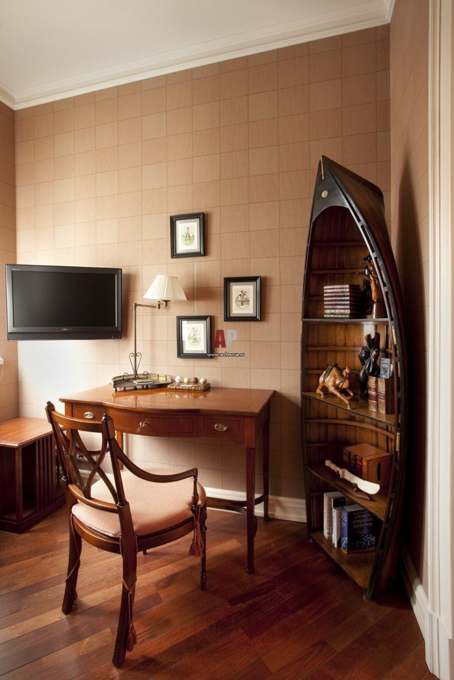 Кабинет в маленькой комнате