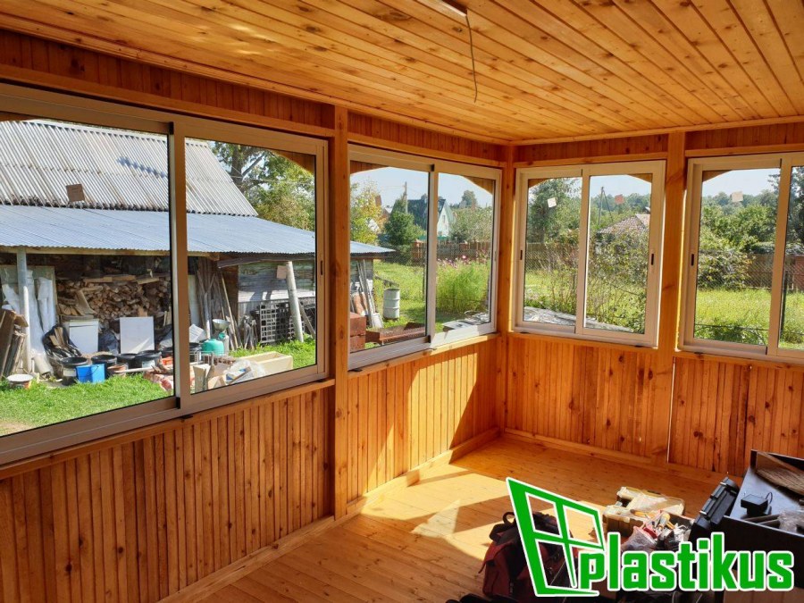 Остекление дачной веранды