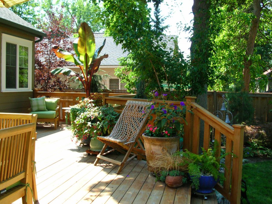 Терраса в саду своими руками