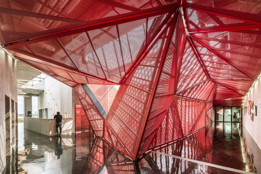 Культурный центр во французском Бомон-АГ