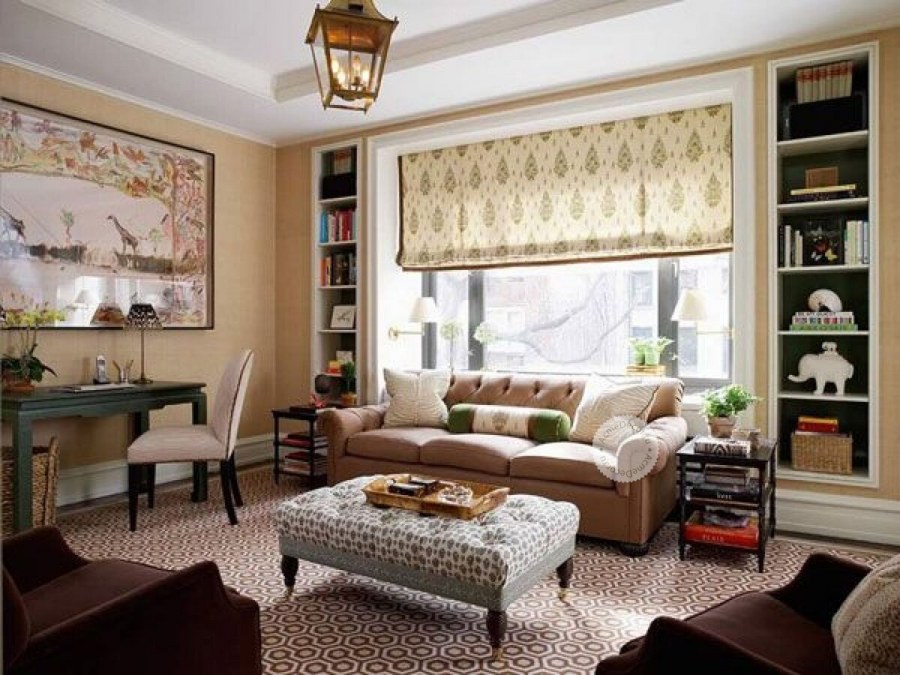 Римские шторы в гостиной