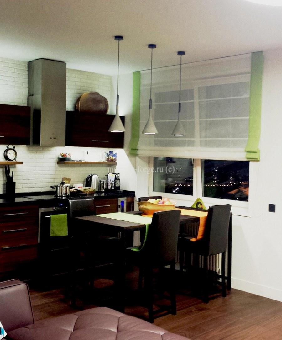 Римские шторы в кухню гостиную