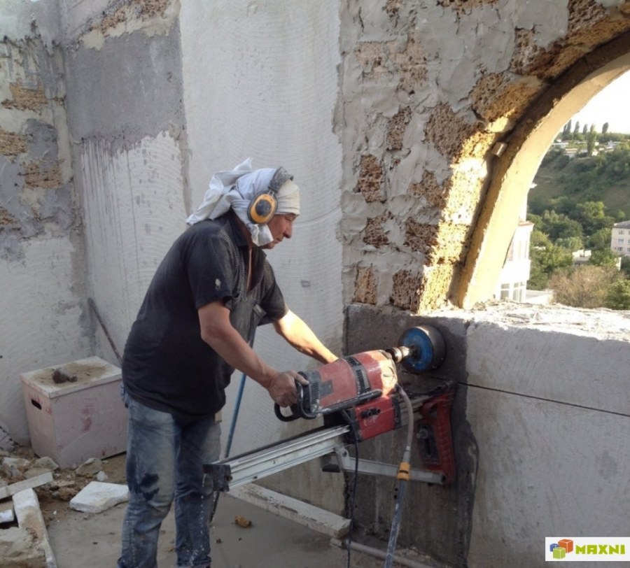 Алмазная резка проемов 600мм глубина