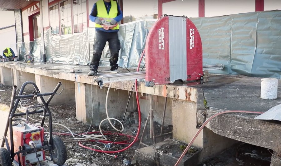 Алмазная стенорезная машина Hilti DS-bg-80