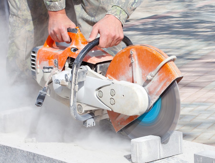 Алмазное бурение продухов