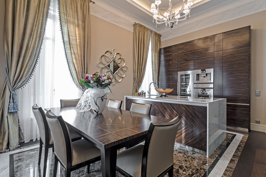 Шторы в английском стиле для кухни