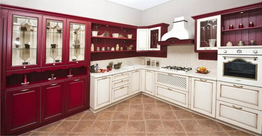 Двухцветные классические кухни