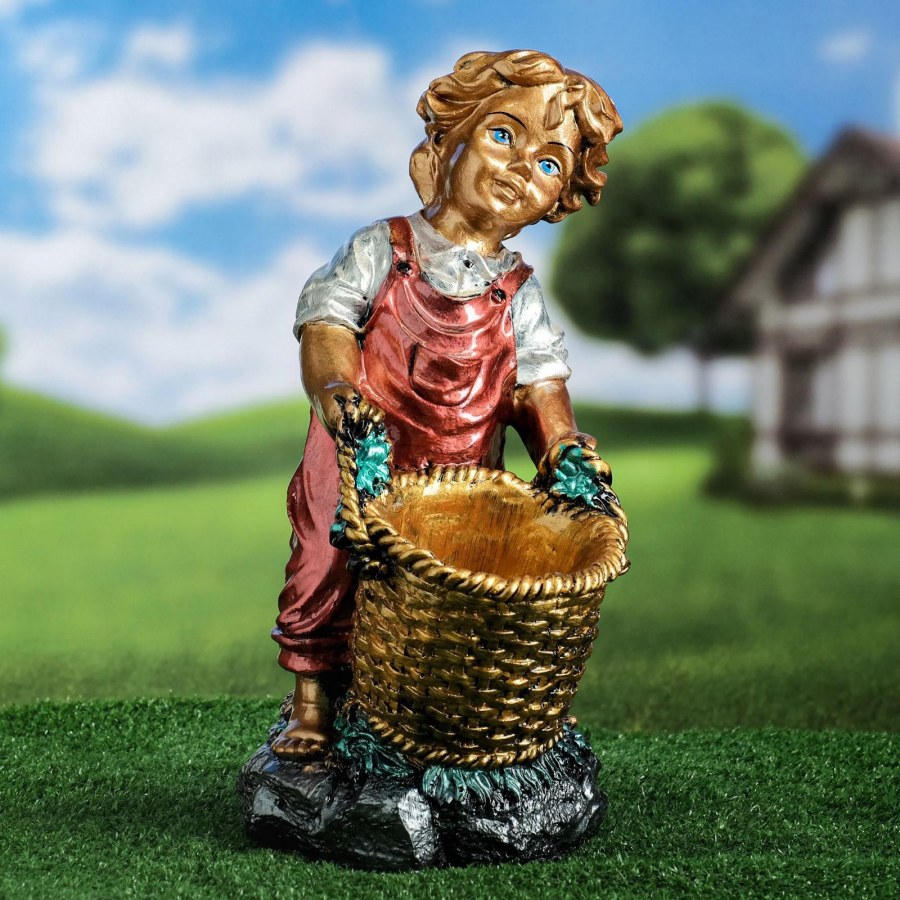 Фигурка Садовая мальчик