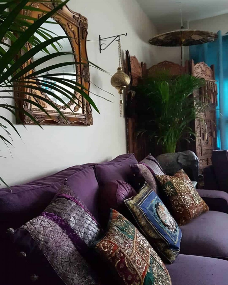 Уютный интерьер балкона