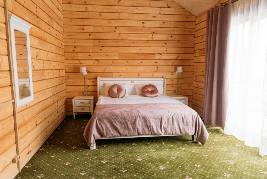 Эко Вилладж база отдыха СПБ