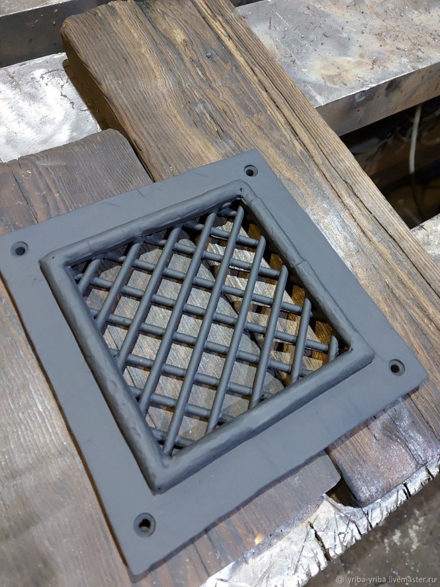 Решетка вентиляционная кованная