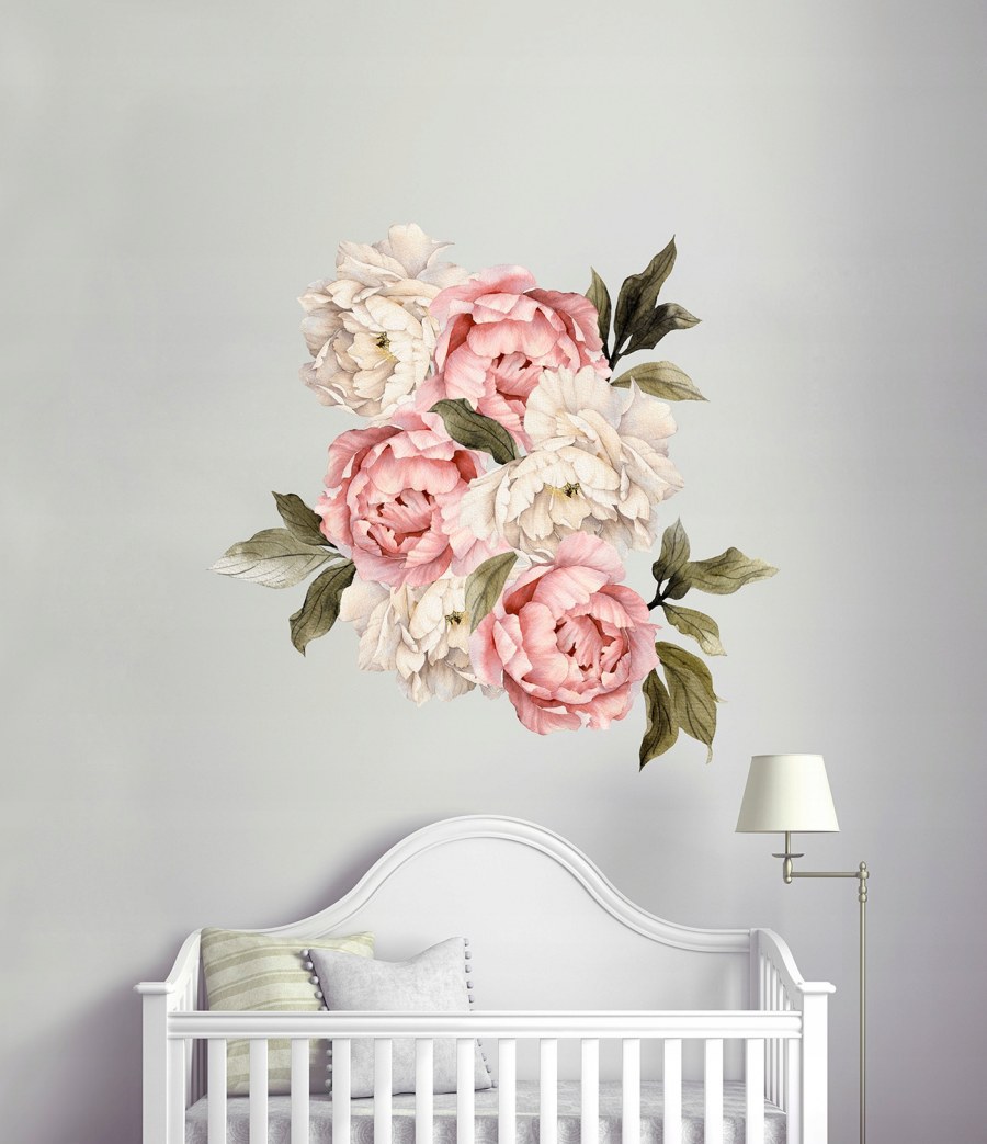 Искусственные цветы в интерьере дома