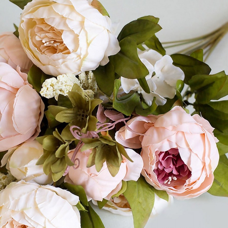 Цветочные композиции с пионами