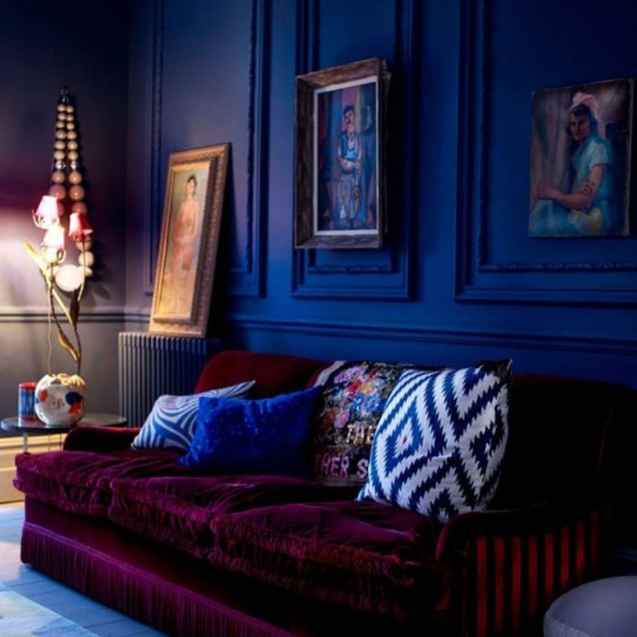 Синий декор