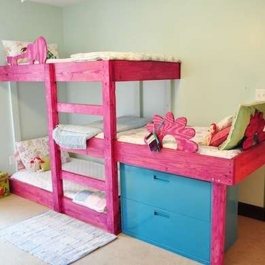 Детская комната с вигвамом