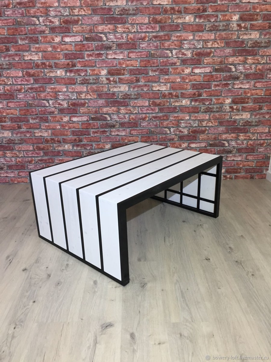 Стол лофт БТС