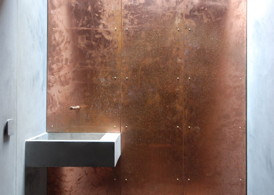 Медь отделка стен