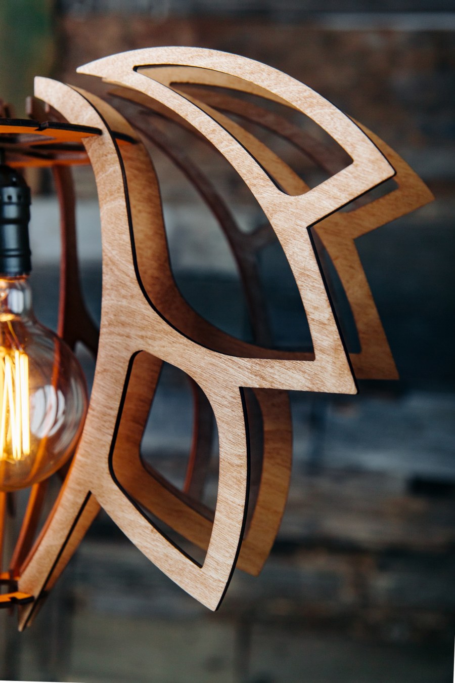 Светильник из фанеры