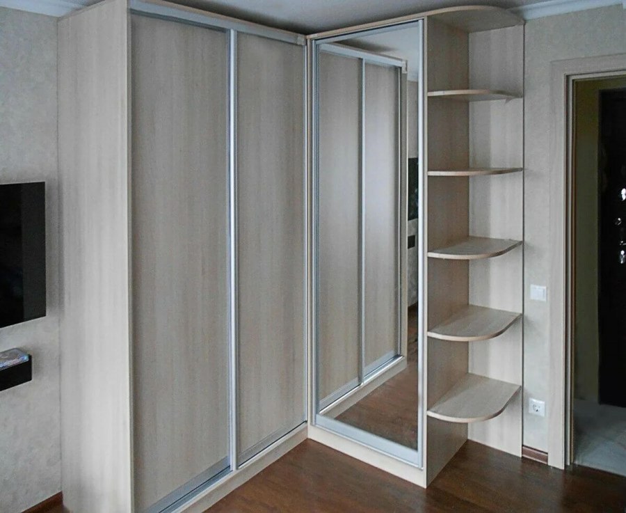 Шкаф купе прямой угол