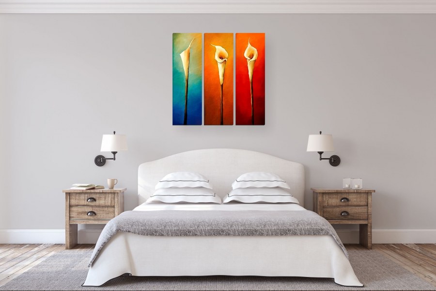 Модульная картина в интерьере спальный