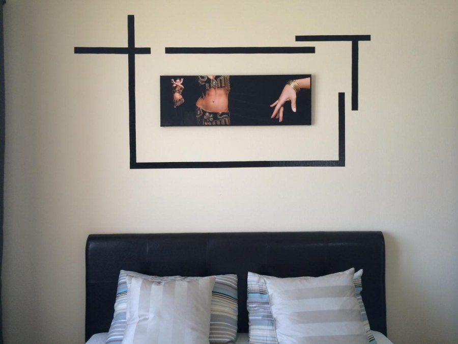 Интерьер спальни без окна